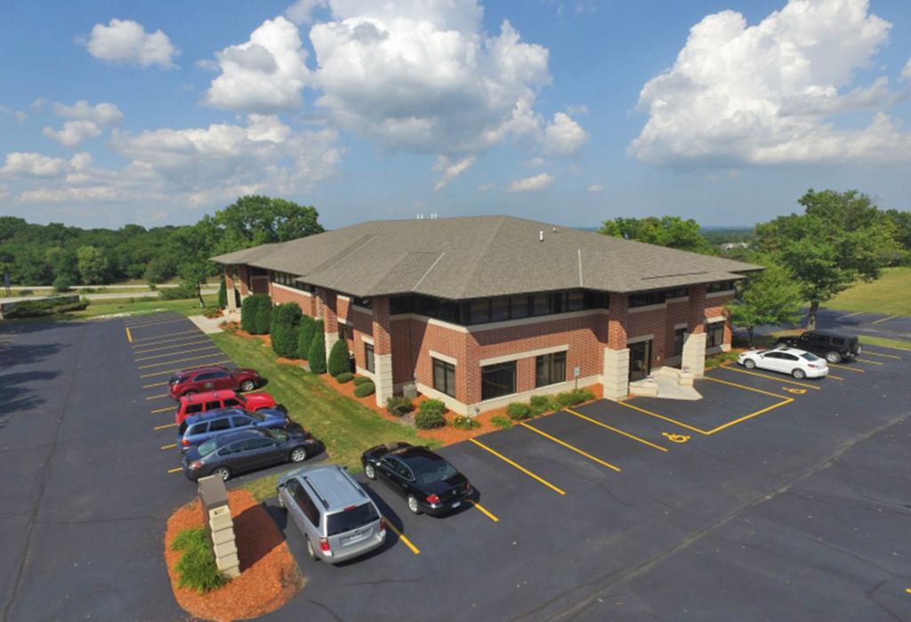 Affordable Office Space for Lease in Delafield, WI