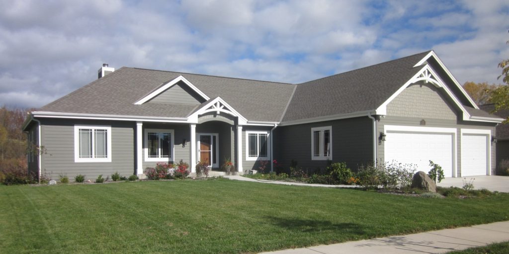 The Linden custom designed and custom built home.  Traditional single story ranch design.  Custom home built by homebuilder Mikkelson Builders of Mequon, WI.